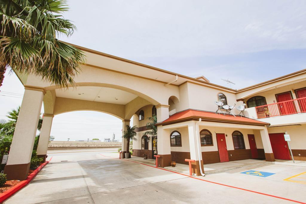 Palace Inn - Baytown I-10 Exterior photo