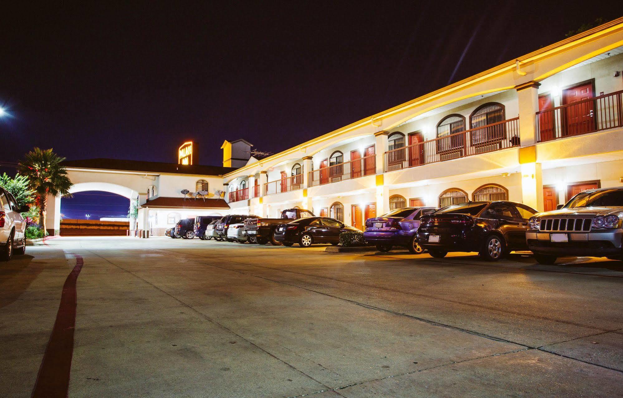 Palace Inn - Baytown I-10 Exterior photo